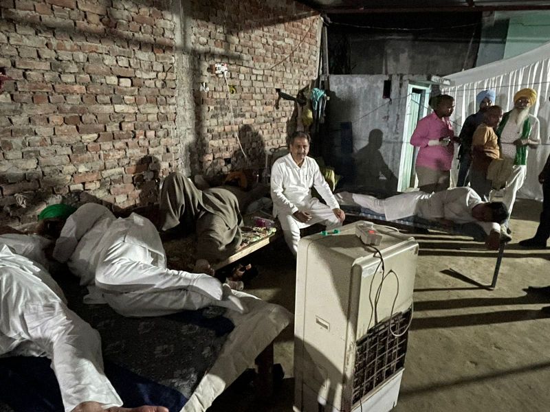 Navjot Singh Sidhu broke his fast today