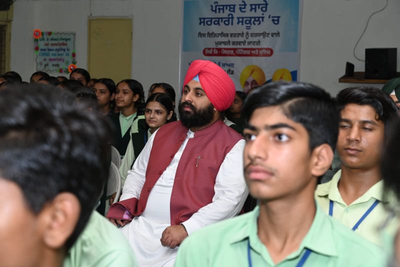 Education Minister Harjot Singh Bains Congratulates ISRO Scientists & Nation for Chandrayaan-3 Successful Moon Landing