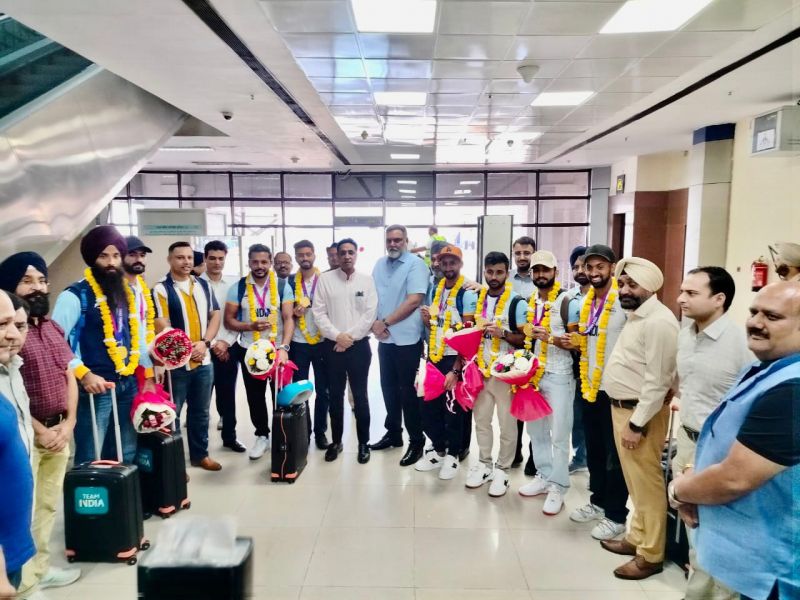 Victorious Indian Hockey Team Receives Warm Welcome in Amritsar after Securing Gold in Asian Games 2023