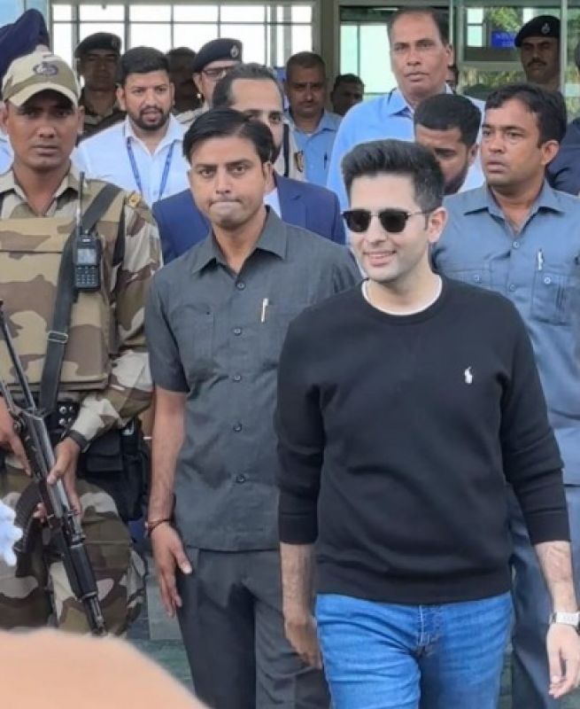 Parineeti Chopra & Raghav Chadha Reached Udaipur; Airport Adorned to Welcome Bride & Groom
