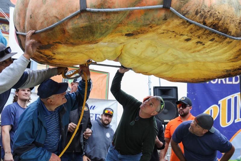 Travis Gienger Sets New Record: Wins 50th World Championship Pumpkin Weight-Off with Giant Pumpkin