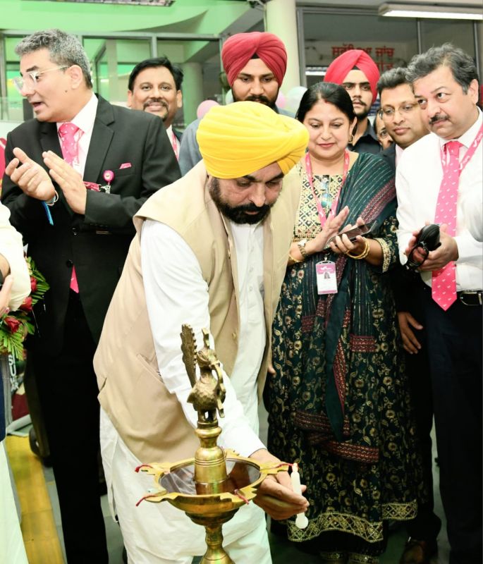 Flight from Ludhiana to Hindon (Ghaziabad) Resumes, Ticket Costs Rs 999 Only for the First 3 Months, Announces Chief Minister Bhagwant Mann
