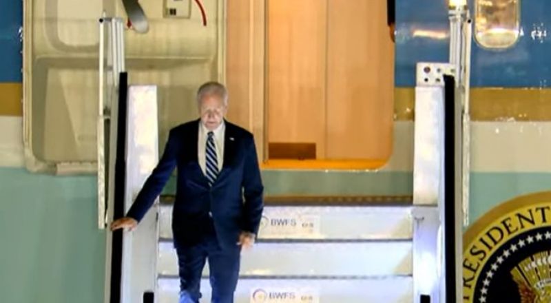 In Pics: US President Joe Biden Reached Delhi for G-20 Summit Friday Night