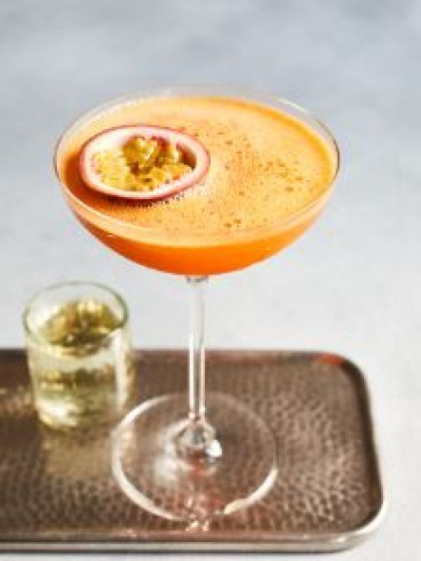 Porn Star Martini: It is a fruit-flavoured cocktail with a pinch of lime juice made with vanilla-flavoured vodka

