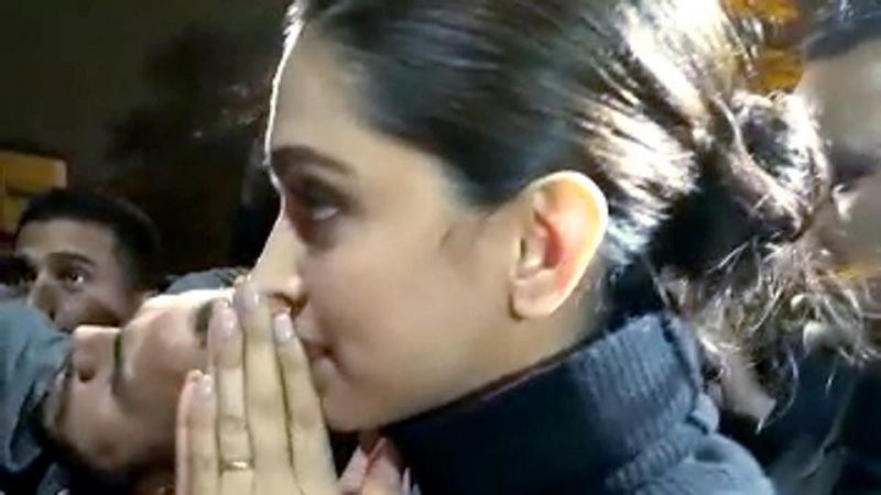 Deepika Padukone joins students at JNU during protest