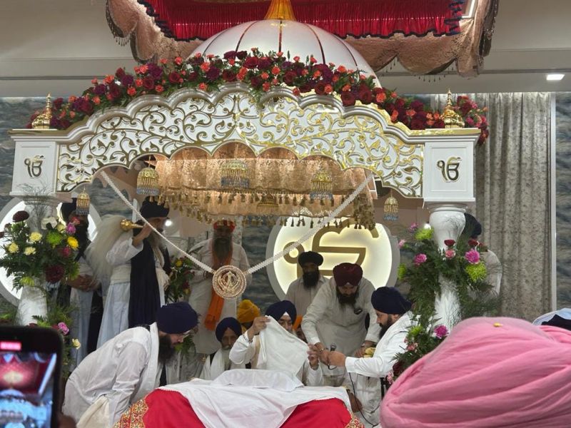 Exclusive Pictures of the Inaugural Prakash at 'Guru Nanak Darbar Ras Al Khaimah' in UAE