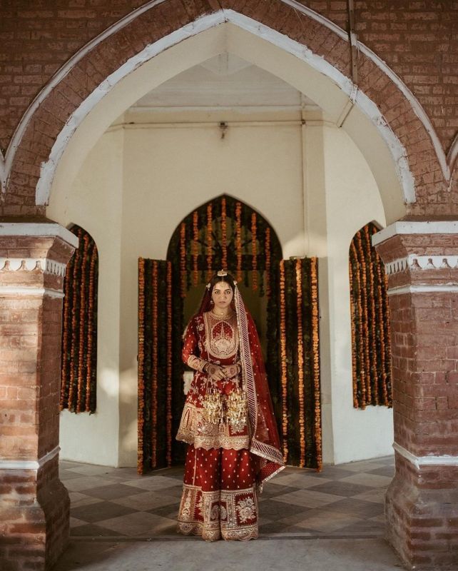 IN PICS: Classic Punjabi Bridal Look of Actress Wamiqa Gabbi
